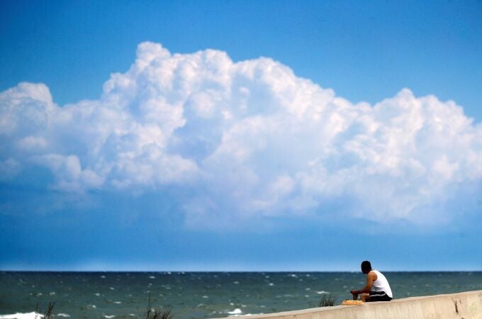 Nubes en toda la Comunitat Valenciana, que irán desapareciendo a lo largo del día