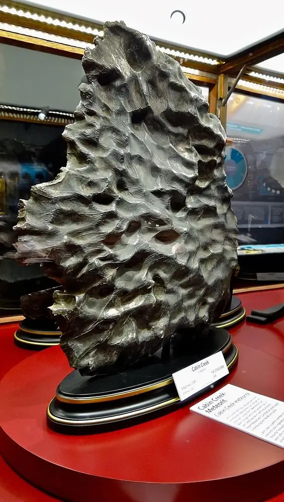 Meteorito de hierro encontrado en Cabin Creek en 1886, Arkansas, Estados Unidos.