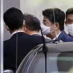 El primer ministro japonés, Shinzo Abe, ha acudido este lunes por segunda vez al hospital en una semana