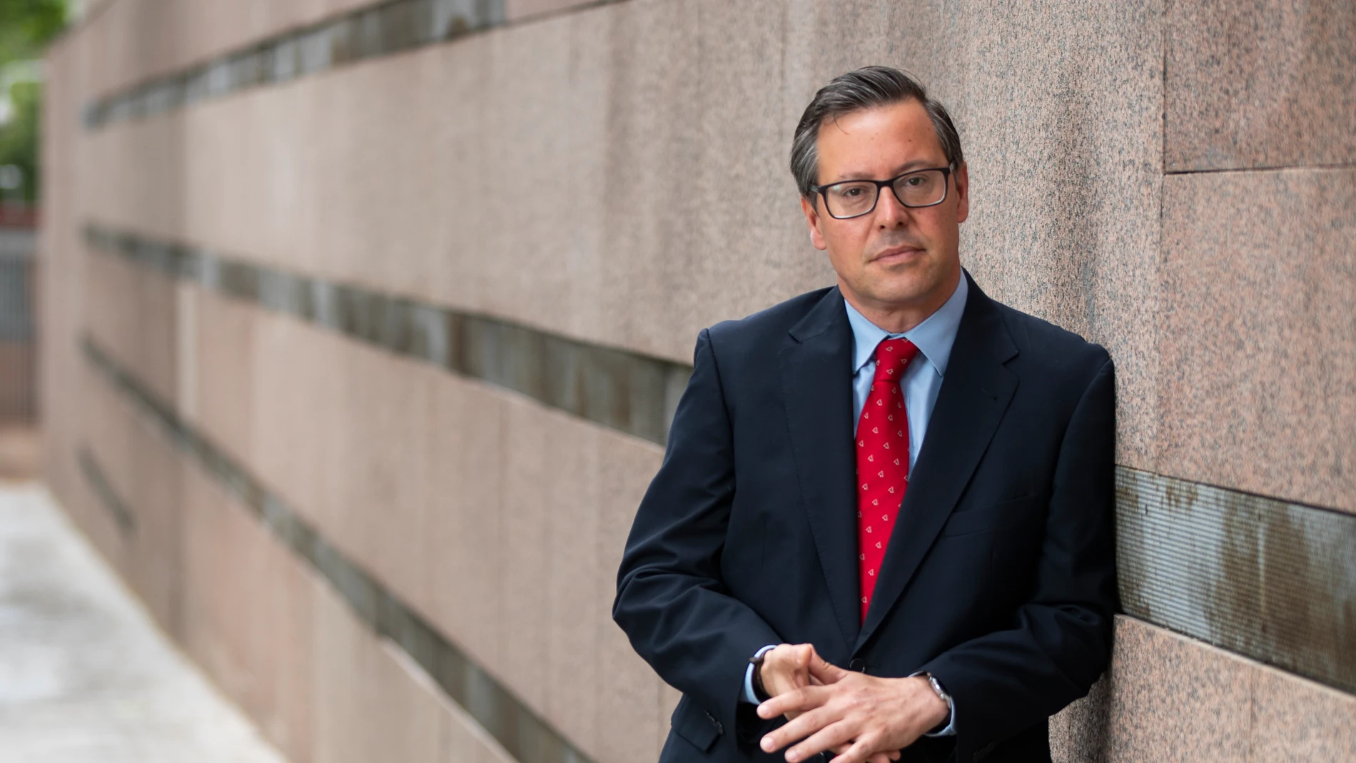 Alfonso Serrano: «No entiendo que algunos sindicatos secuestren la educación»