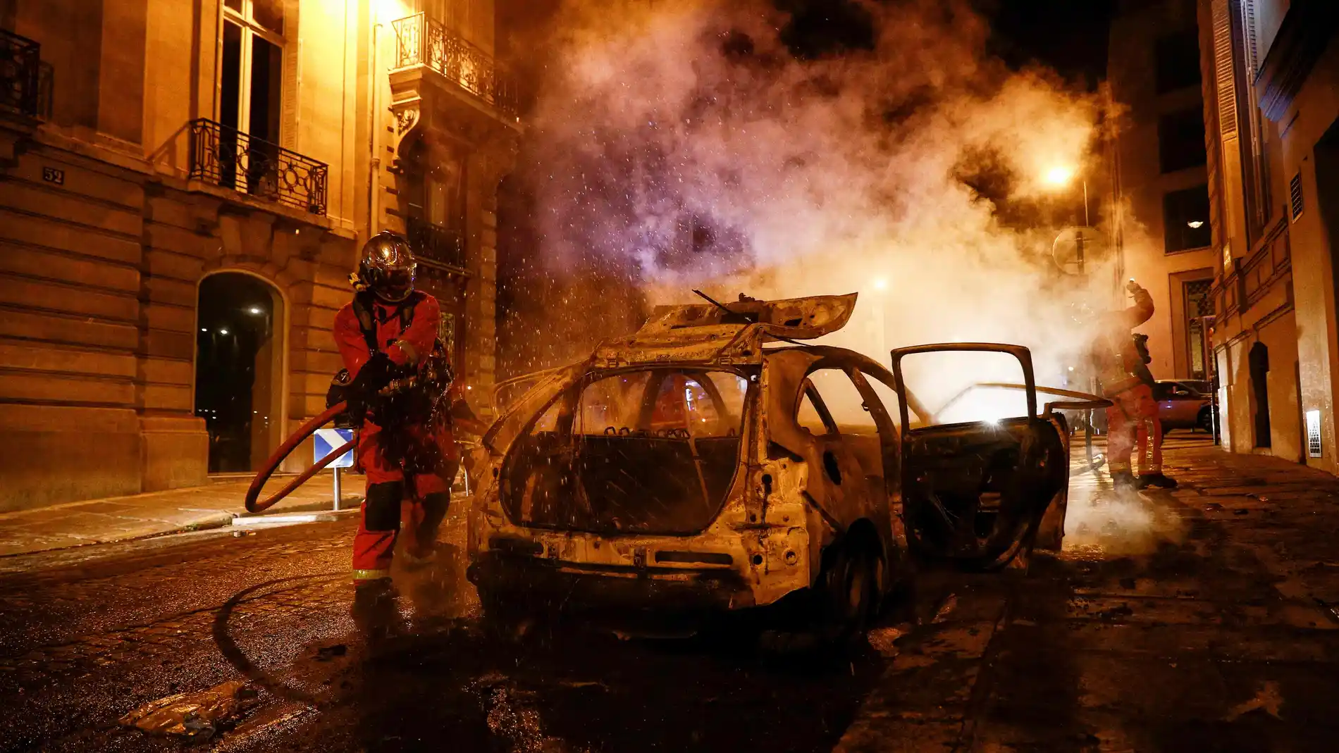 Riots in Paris