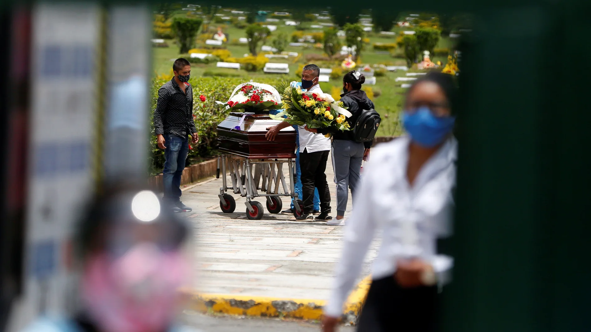Funeral de jóvenes asesinados en masacre en provincia del Cauca