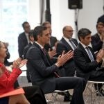 El presidente del Gobierno, Pedro Sánchez, con la vicepresidenta tercera, Nadia Calviño, y el presidente de Telefónica, José María Álvarez-Pallete, durante la presentación de la agenda «España Digital 2025» el pasado mes