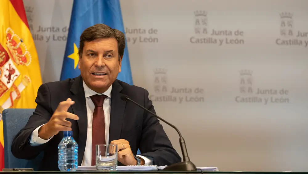 E consejero de Economía y Hacienda, Carlos Fernández Carriedo
