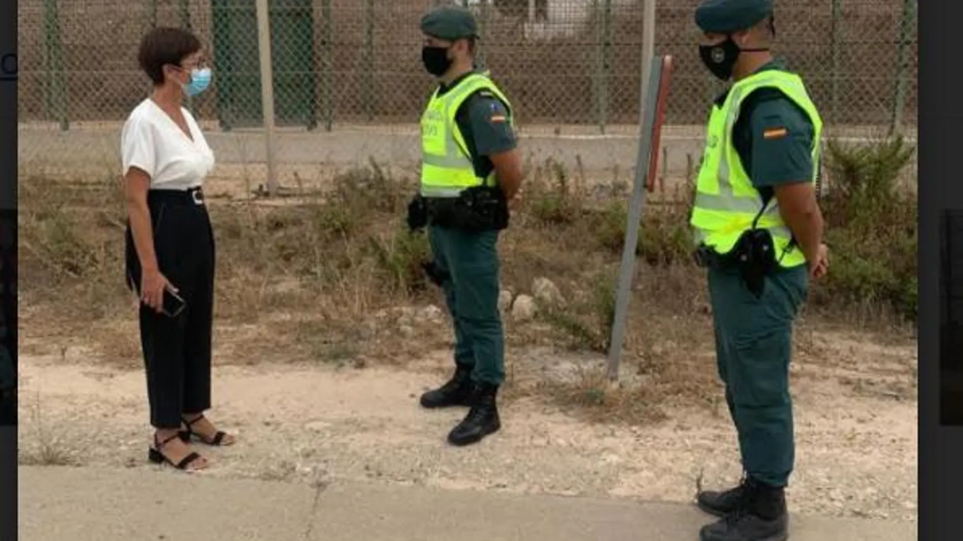 María Gámez, durante la visita al vallado