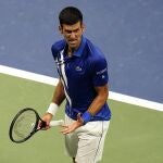 Djokovic, durante un momento de su estreno en el US Open Damir Dzumhur