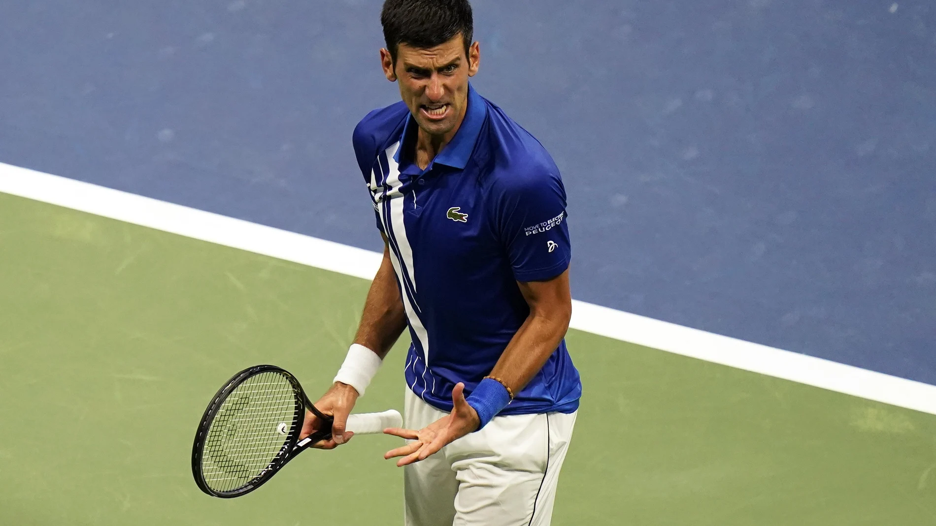 Djokovic, durante un momento de su estreno en el US Open Damir Dzumhur