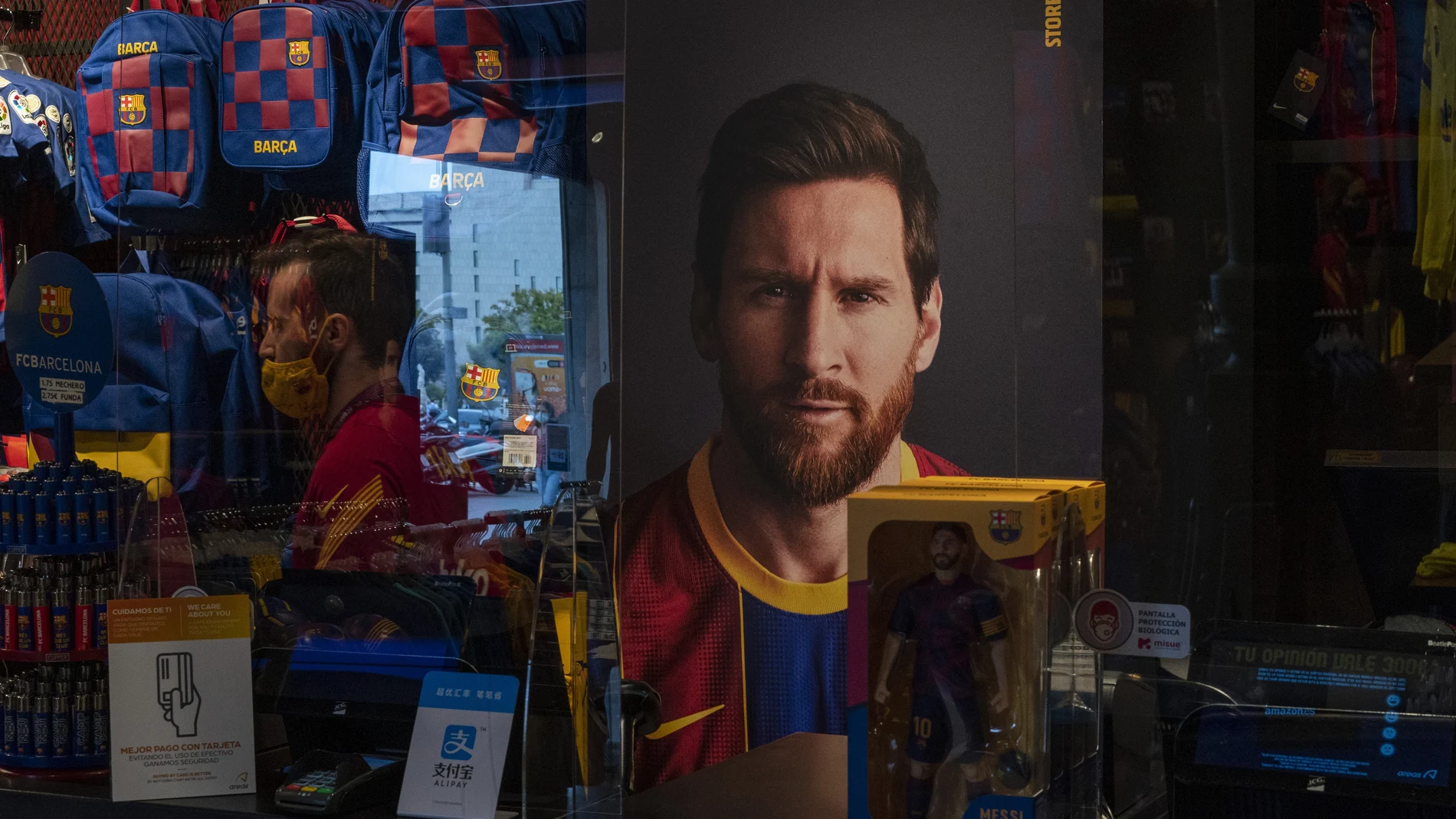 Los productos de Messi se siguen vendiendo en Barcelona