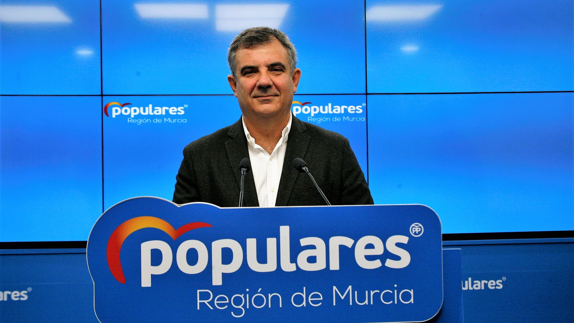 El senador del PP, Juan María Vázquez