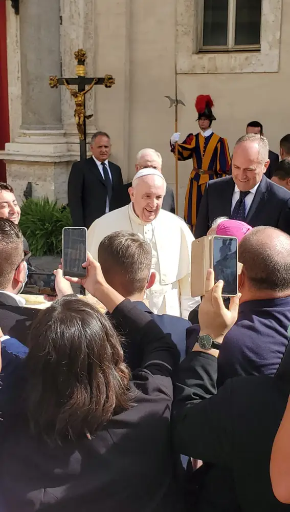 El Papa en su regreso a la audiencia semanal con fieles