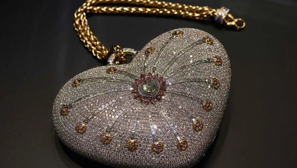 El bolso “1001 night diamond purse”