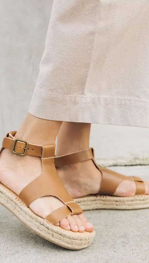 Las sandalias de plataforma de Jennifer Aniston.