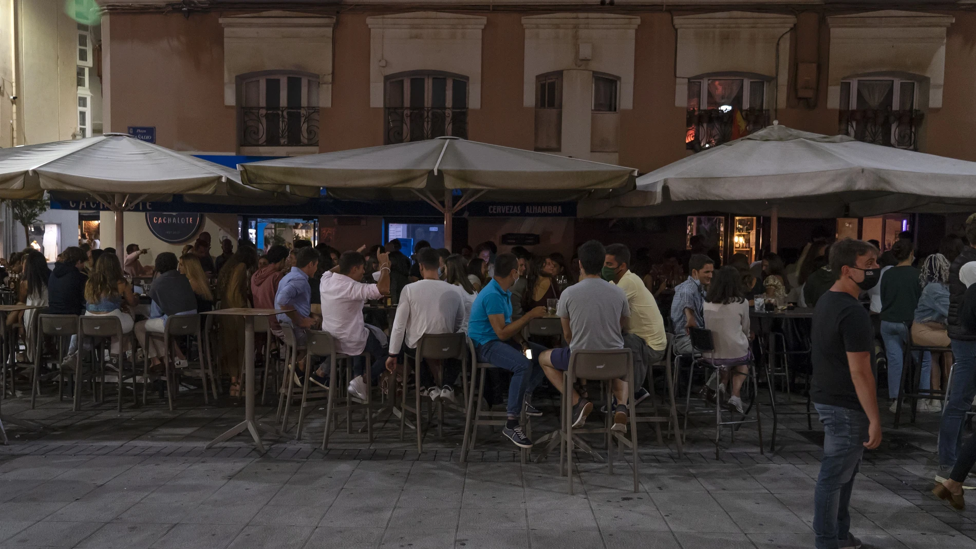 Gobierno regional afirma que son los ayuntamientos los que pueden permitir a locales de ocio nocturno abrir de día