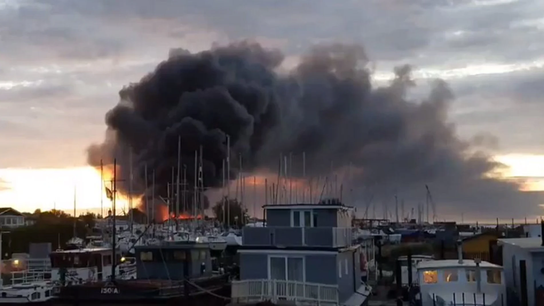 Incendio en Kent