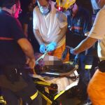 Bomberos y Policía Local de Alicante rescatan a una menor de 16 años tras caer por un terraplén en cala de la Palmera