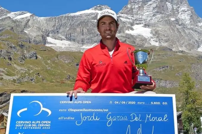Jordi Gª del Moral reina en la llegada del Alps Tour a Italia