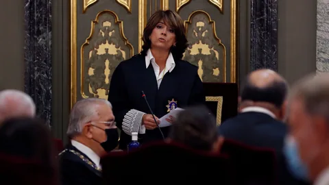 La fiscal general del Estado, Dolores Delgado, interviene durante la inauguración del año judicial