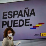 La ministra de Hacienda y portavoz del Gobierno, María Jesús Montero, en rueda de prensa posterior a la reunión del Consejo de Ministros