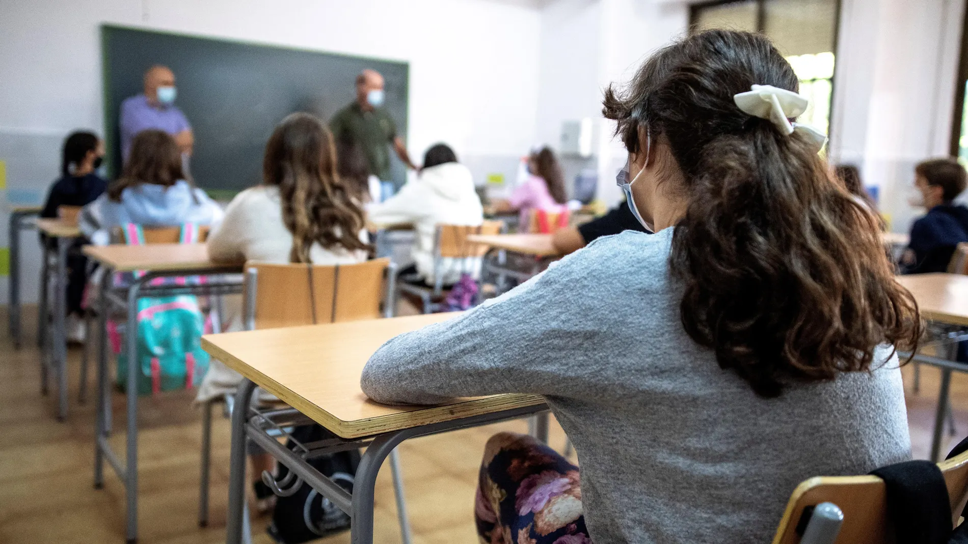 Más de 408.000 alumnos vuelven a clase en CLM, semipresencial en 110 centros