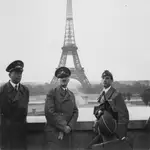 Hitler, Speer y Breker, en París, el 23 de junio de 1940