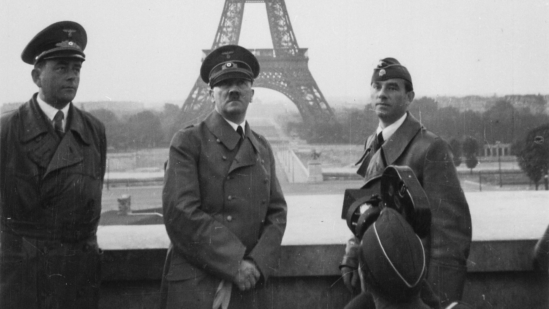 Hitler, Speer y Breker, en París, el 23 de junio de 1940