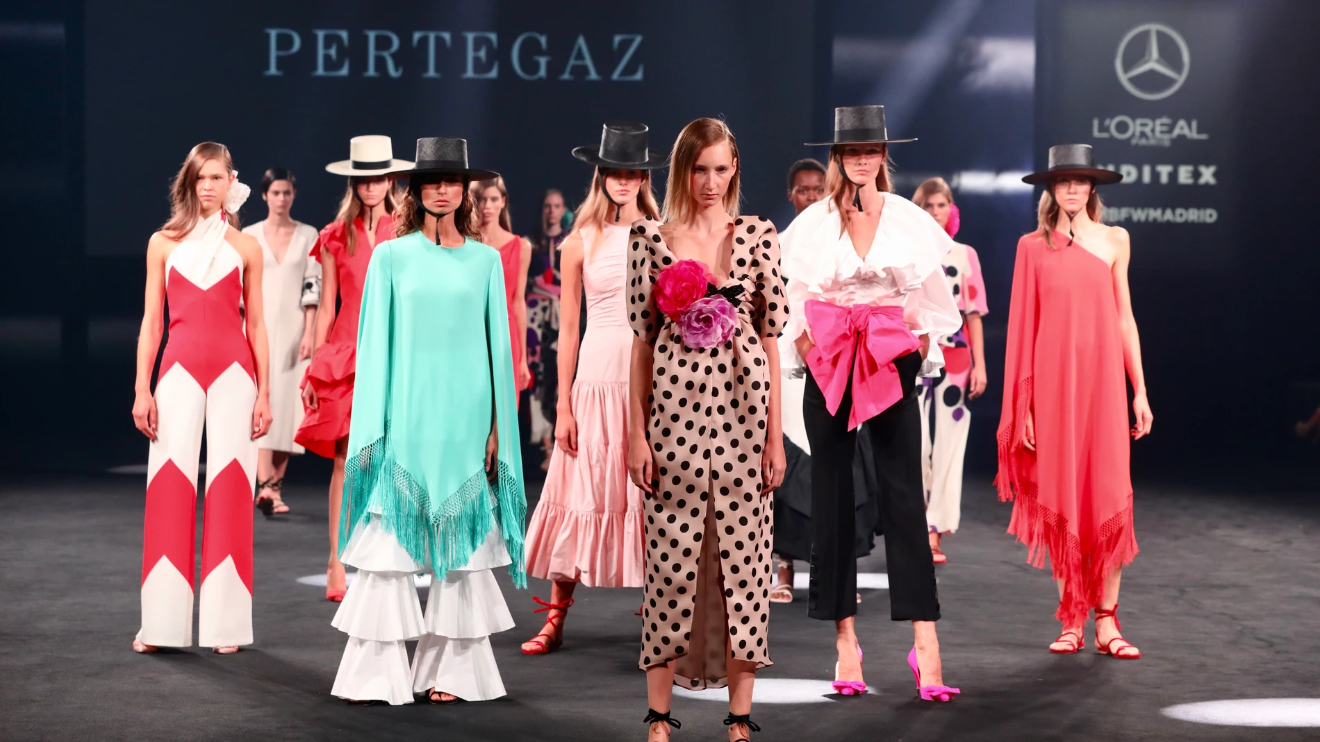 Desfile de Pertegaz.Pasarela de la moda Mercedes Benz Fashion Week.