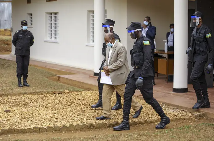 Paul Rusesabagina, el héroe de “Hotel Ruanda” que está entre rejas