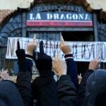 Protesta frente a un edificio okupado en Madrid