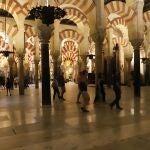 Visitantes en la Mezquita-Catedral de Córdoba