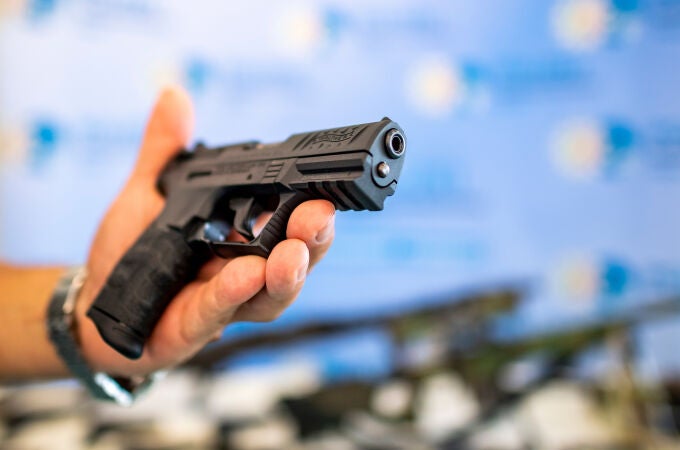 Imagen de archivo de una pistola
