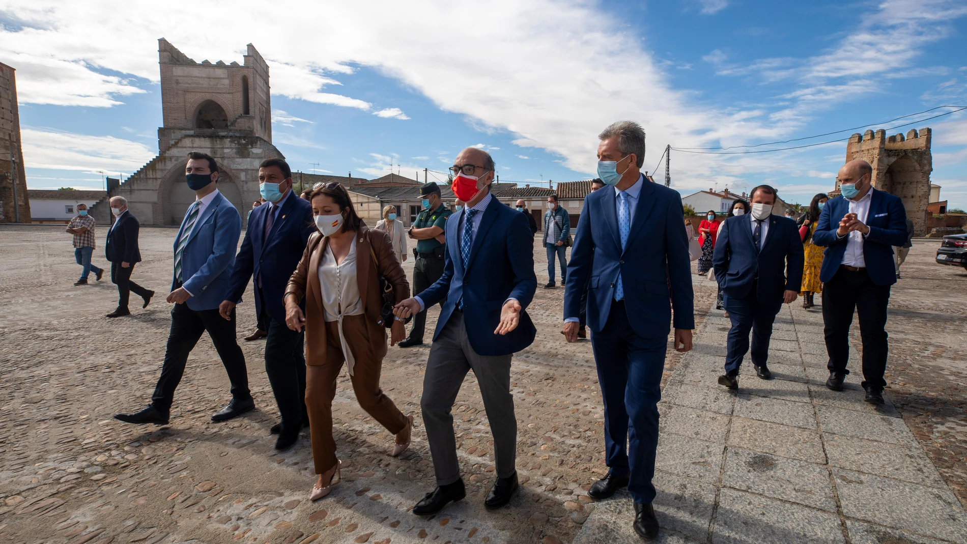 El consejero de Cultura y Turismo, Javier Ortega, participa en la presentación de la declaración de Madrigal de las Altas Torres como Bien de Interés Cultural con la categoría de Conjunto Histórico