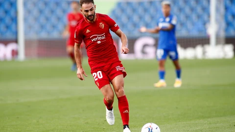 Adrian López con Osasuna.