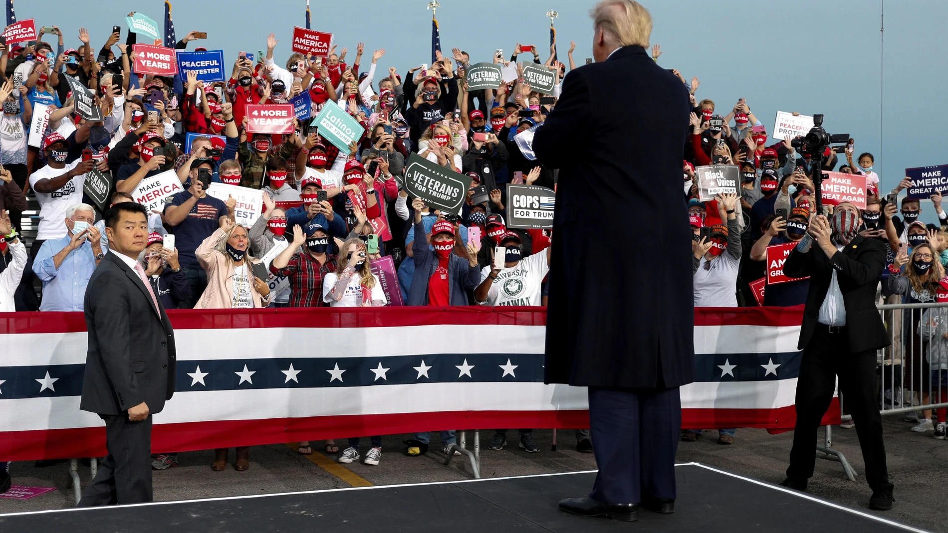 El presidente Donald Trump en un acto de campaña en Fayetteville, en Carolina del Norte ayer sábado