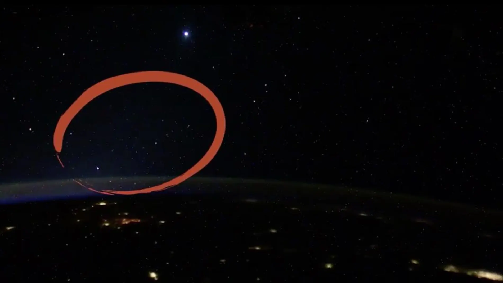 Captura de pantalla del video compartido por el cosmonauta ruso Iván Vágner