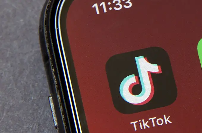 ¿Por qué se habla tanto de TikTok? Esto es lo que están haciendo las grandes marcas de lujo en esta nueva app