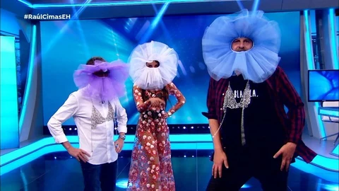Pilar Rubio ayer en El Hormiguero con Pablo Motos y Raúl Cimas