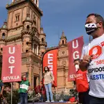 Concentración convocada en Sevilla por CC OO y UGT