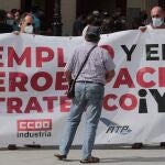 Los trabajadores del sector aeroespacial de la Bahía de Cádiz durante una protesta la semana pasada