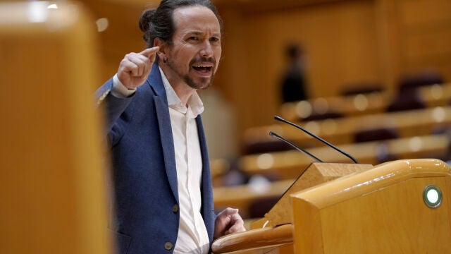 El vicepresidente segundo del Gobierno y ministro de Derechos Sociales y Agenda 2030, Pablo Iglesias, interviene durante una sesión de control al Gobierno en el Senado, en Madrid (España), a 22 de septiembre de 2020. El Ejecutivo responde, entre otras, a cuestiones relacionadas con las reformas legales para afrontar los rebrotes del COVID-19, el inicio del curso escolar o el incremento de viviendas ocupadas durante la pandemia.22 SEPTIEMBRE 2020Pool22/09/2020