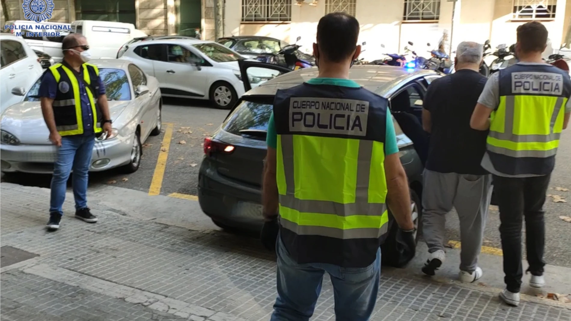 Golpe policial a una organización criminal dedicada a la falsificación documental