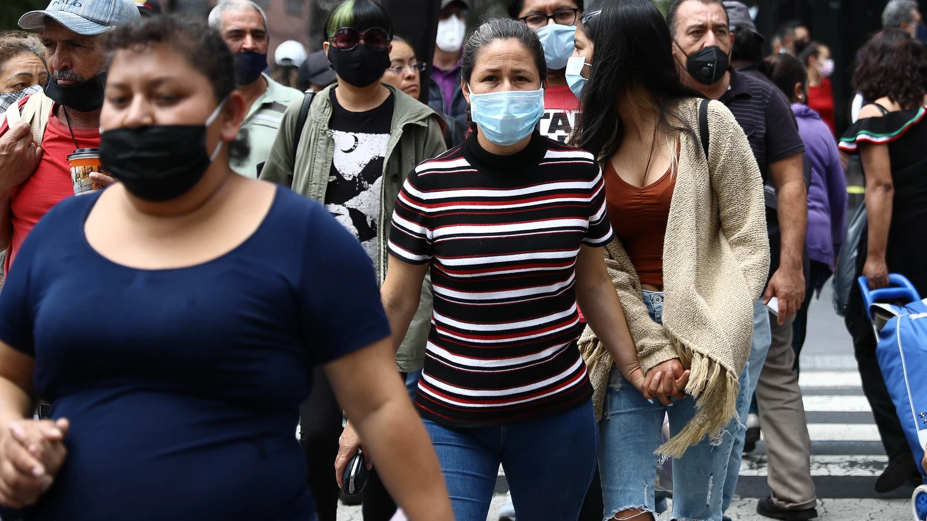 México suma ya más de 74.300 fallecidos y 705.000 casos acumulados de coronavirus.23/09/2020