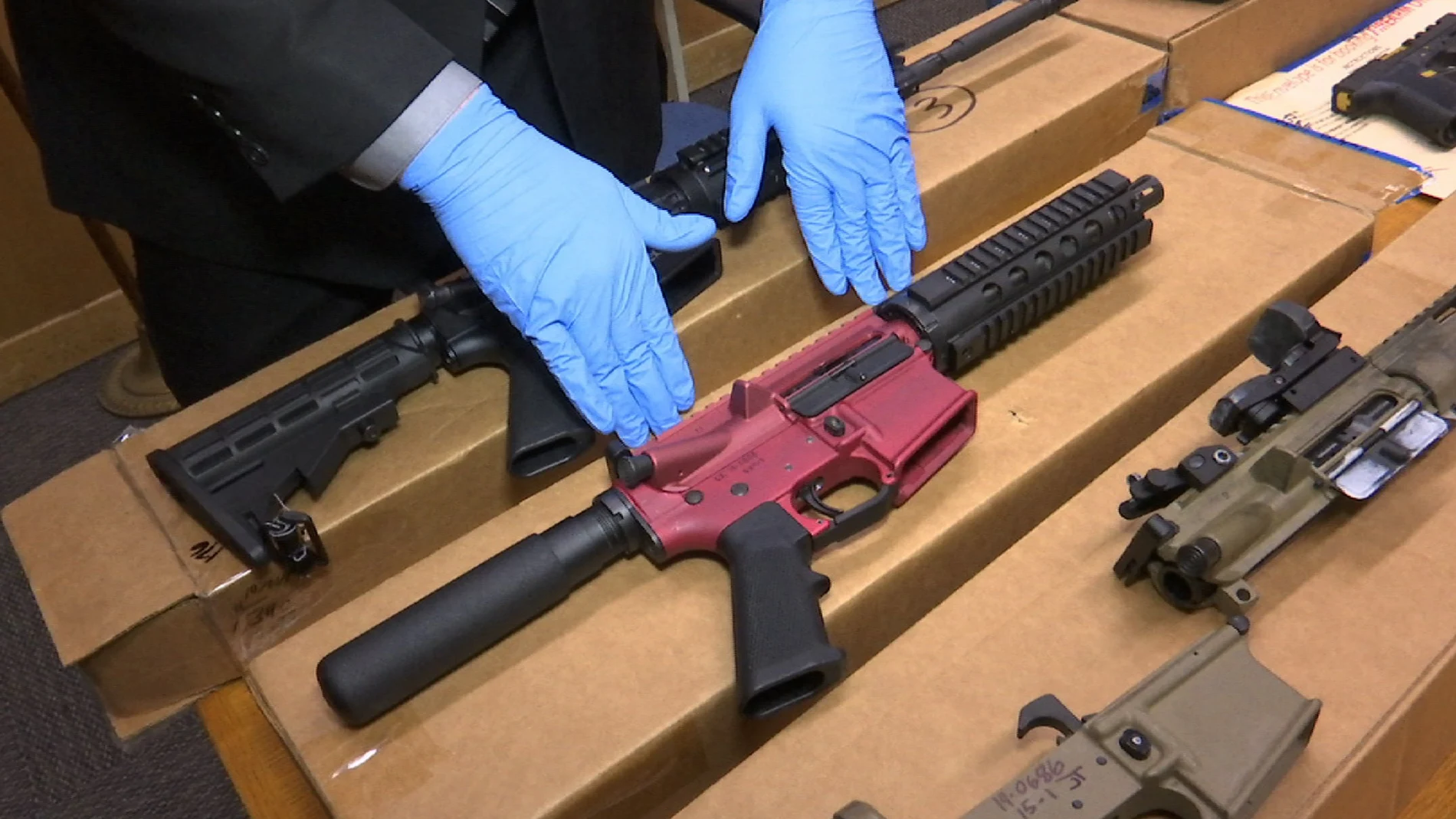Las ‘ghost guns’ están contribuyendo a un aumento de la violencia armada en EE UU