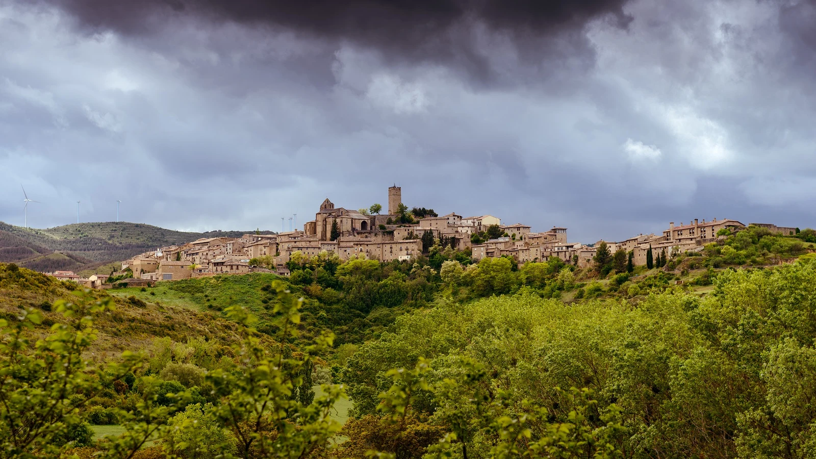Sos del Rey Católico, el pueblo del Alto Aragón que vio nacer a Fernando el Católico 9 Merca2.es Tu próxima aventura te está esperando en Aragón