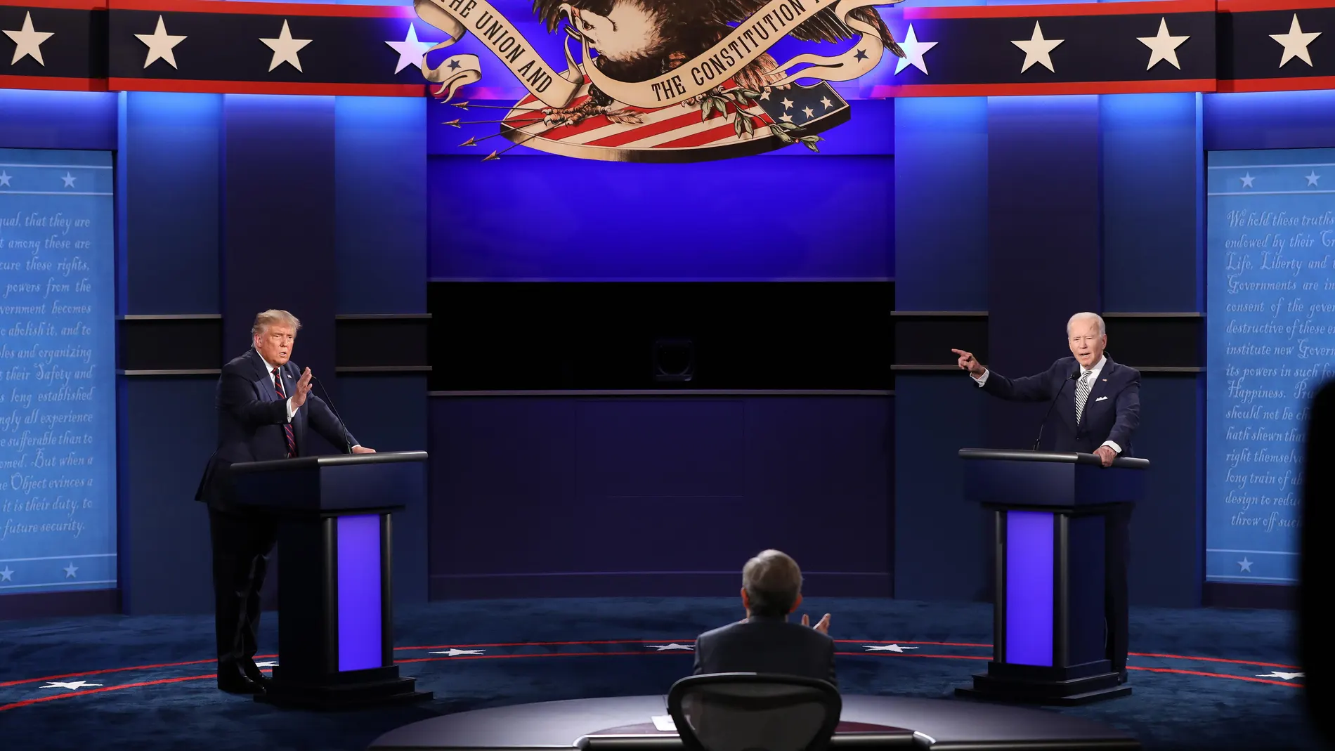 El presidente de EE.UU, Donald J. Trump y el candidato demócrata Joe Biden. EFE/JIM LO SCALZO
