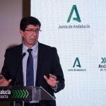 Juan Marín presentando en Cádiz el Plan Andalucía en Marcha