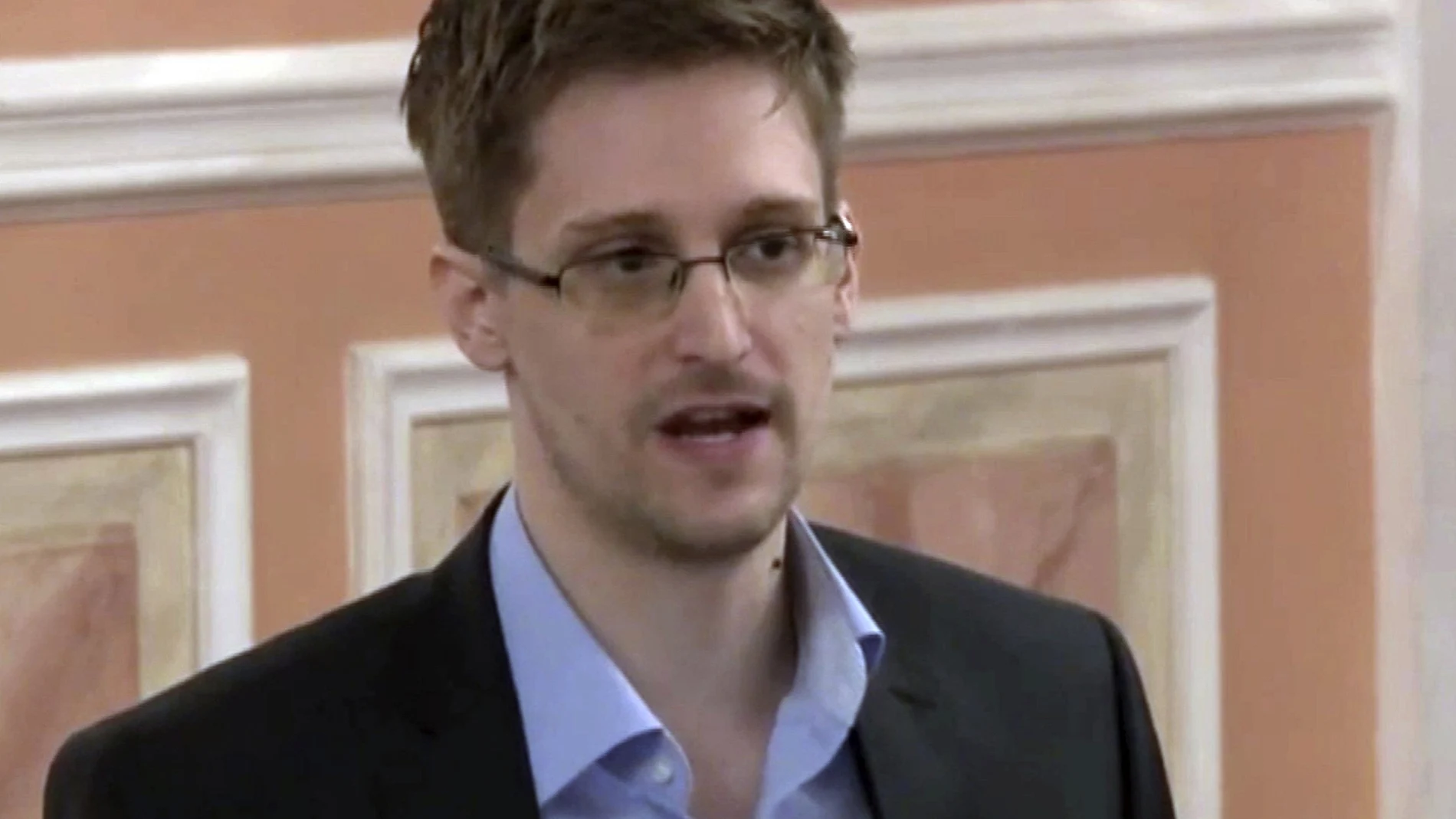 Edward Snowden reveló el espionaje que realizaba la Agencia de Seguridad Nacional (NSA)