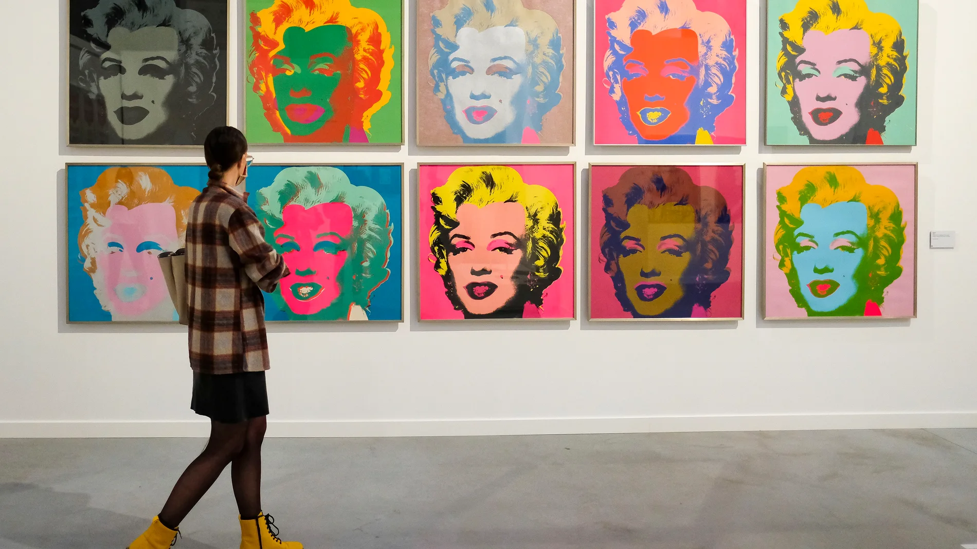 Warhol - The American Dream Factory Exhibition in Liege