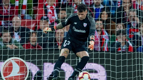 Iago Herrerín con el Athletic.