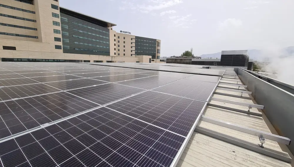 Planta Solar Fotovoltaica en el Hospital San Cecilio