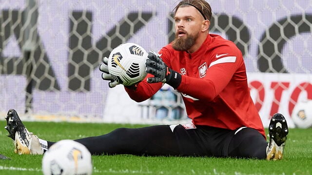 Bartlomiej Dragowski con Polonia.